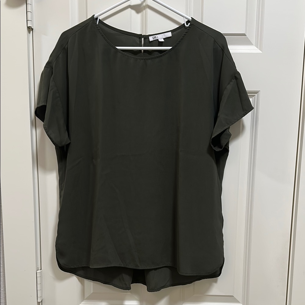 DR2 Olive Green Short Sleeve Blouse